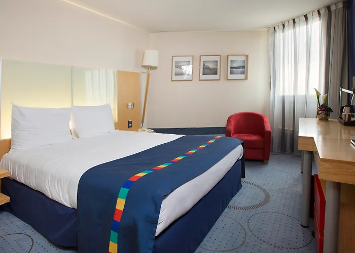Radisson Airport Hotel 4*
