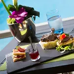 Radisson Airport Hotel