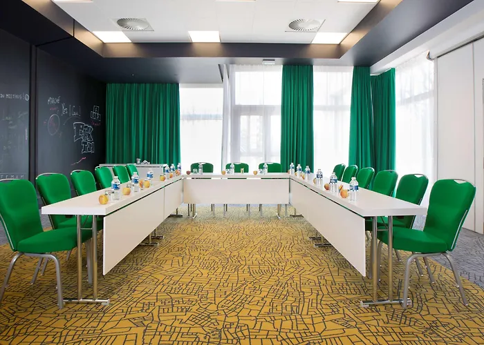 Otel Radisson Airport 4*
