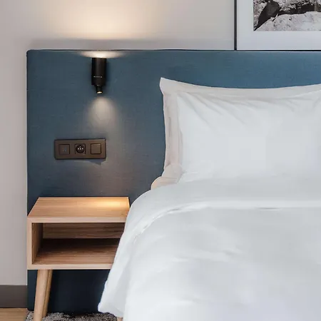 Radisson Airport Hotel 4*